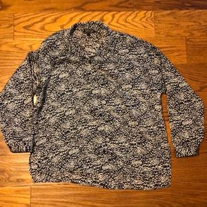 Top Shop Women’s Button Down Blouse